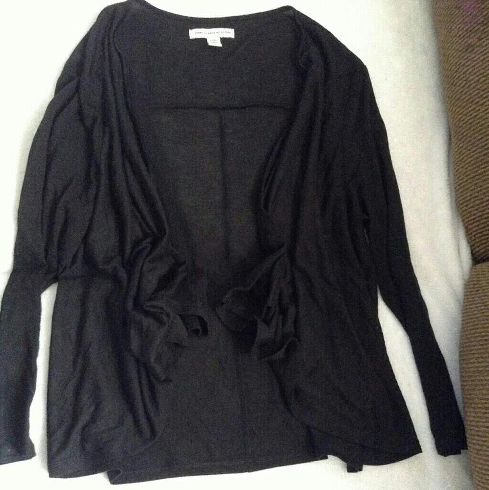 American Eagle Outfitters sz M Cardigan